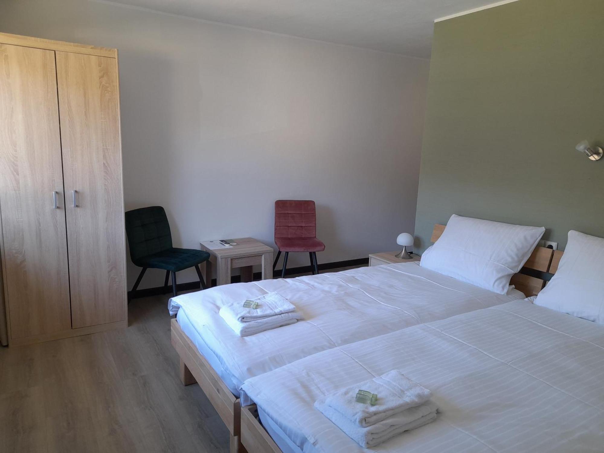 Garni Hotel Im Fachwerkhof Simmerath Habitación foto